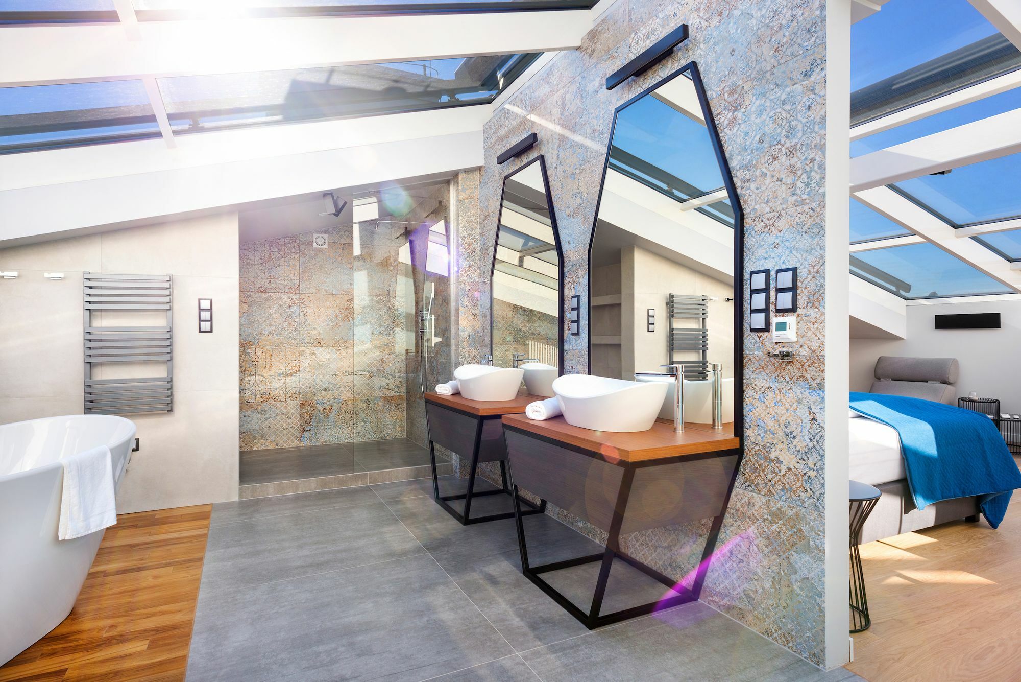 Privilege Apartment *